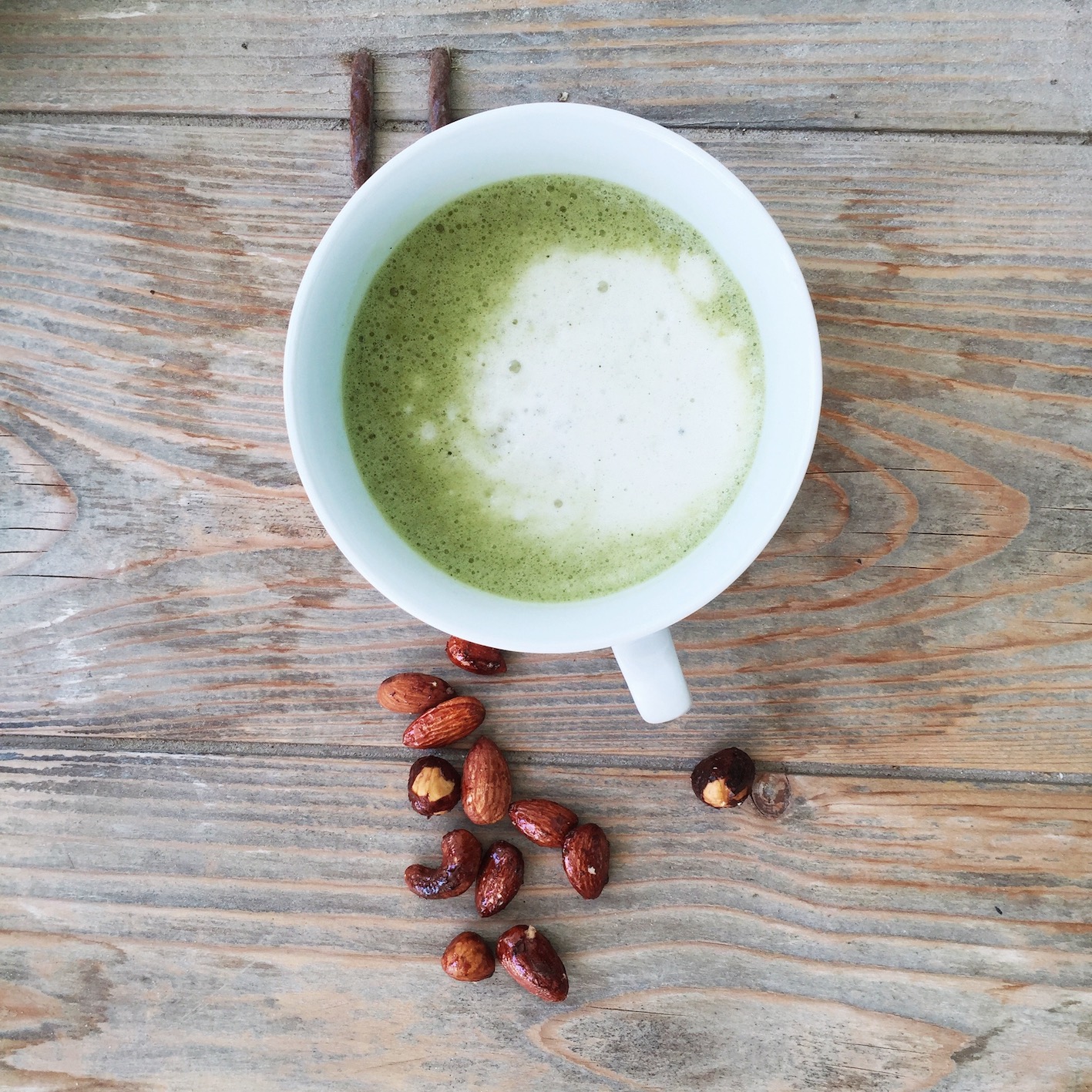 2-Minute Easy Matcha Mug Cake that Matcha Latte Lovers Need in