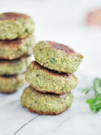 Healthy kale falafel in 30 min.