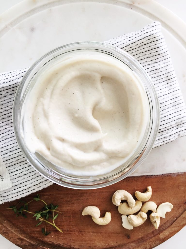 White sauce made of cauliflower and cashew nuts. So tasty.