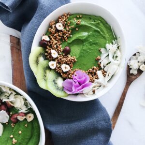 Delicious green smoothie bowl