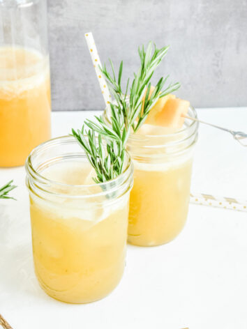 Sexy and healthy rosemary summer drink