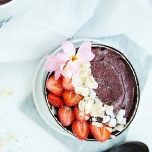 Acai smoothie bowl, a super power bowl