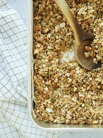 Crunchy Homemade Granola