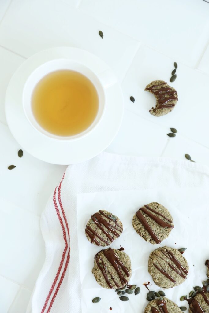 Pumpkin seeds and matcha cookies