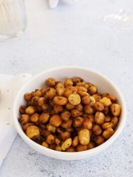 Roasted chickpeas and lupins