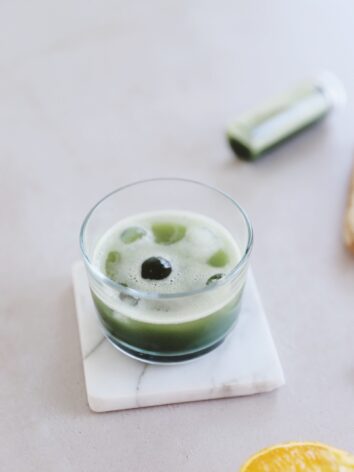 Easy detox wheatgrass shot recipe